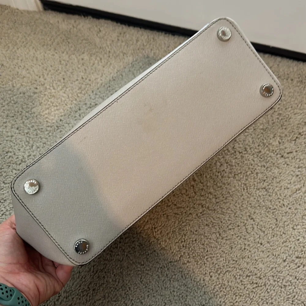 Michael Kors Shoulder Bag - Picture 7 of 11